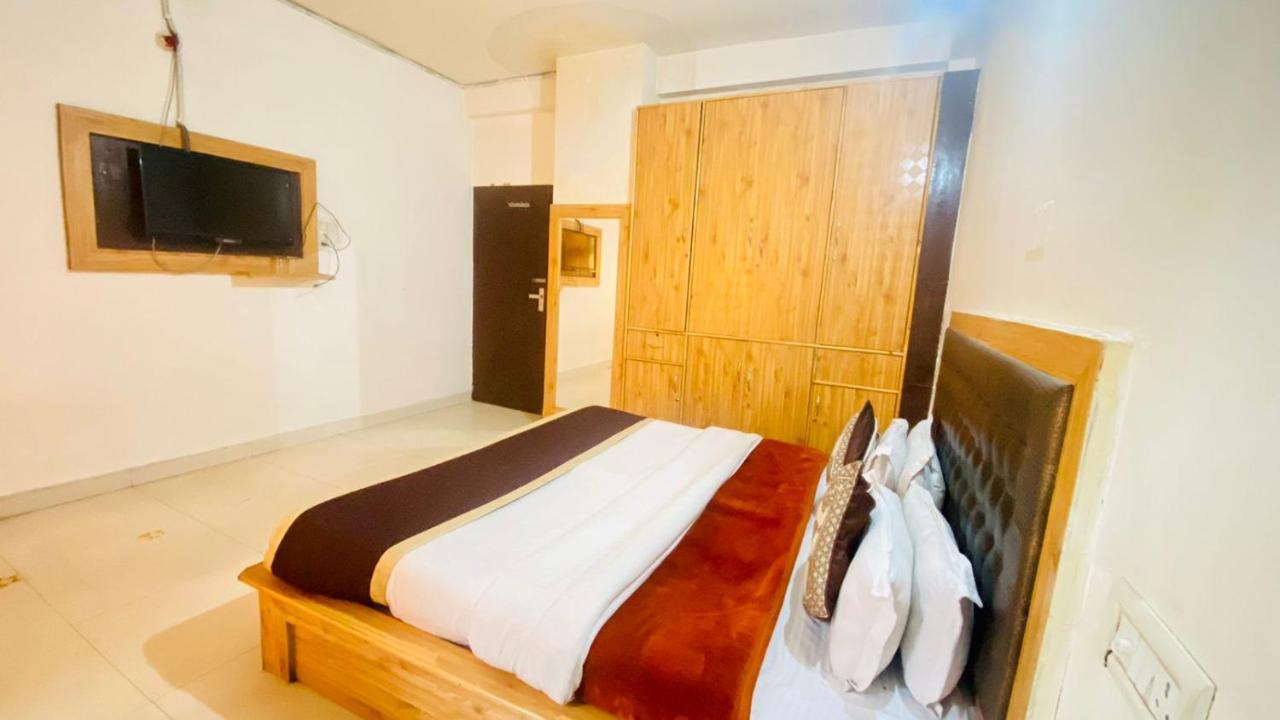 Hotel Purnima Riverside Kasol Eksteriør bilde